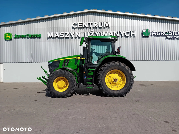 John Deere 7R310