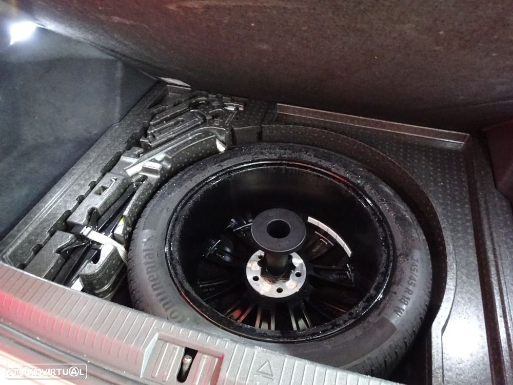 VW Arteon Shooting Brake 2.0 TDI Elegance DSG - 32