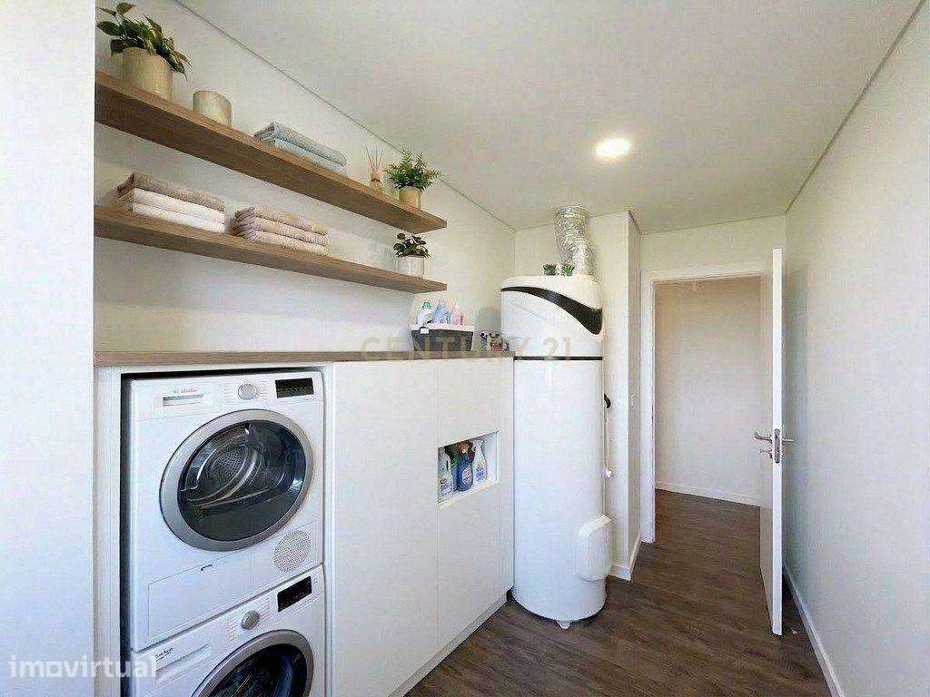 Apartamento T2 Novo | Localização Premium junto à CUF Lagoa - Grande imagem: 5/7
