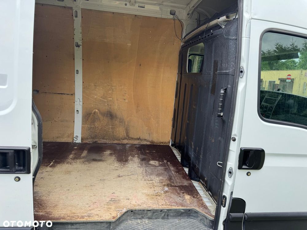 Iveco Daily - 12