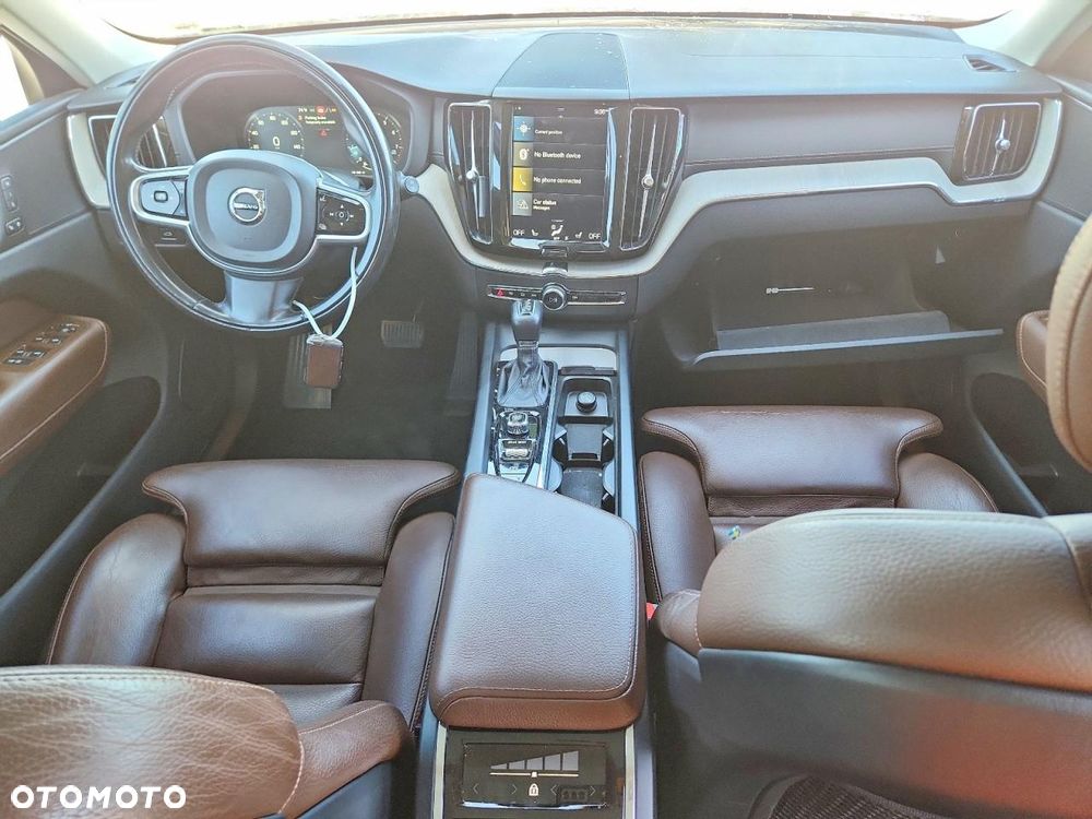 Volvo XC 60 T5 AWD Inscription - 10