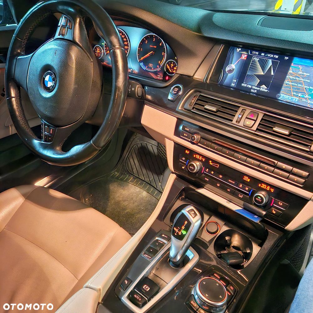 BMW Seria 5 520d - 10