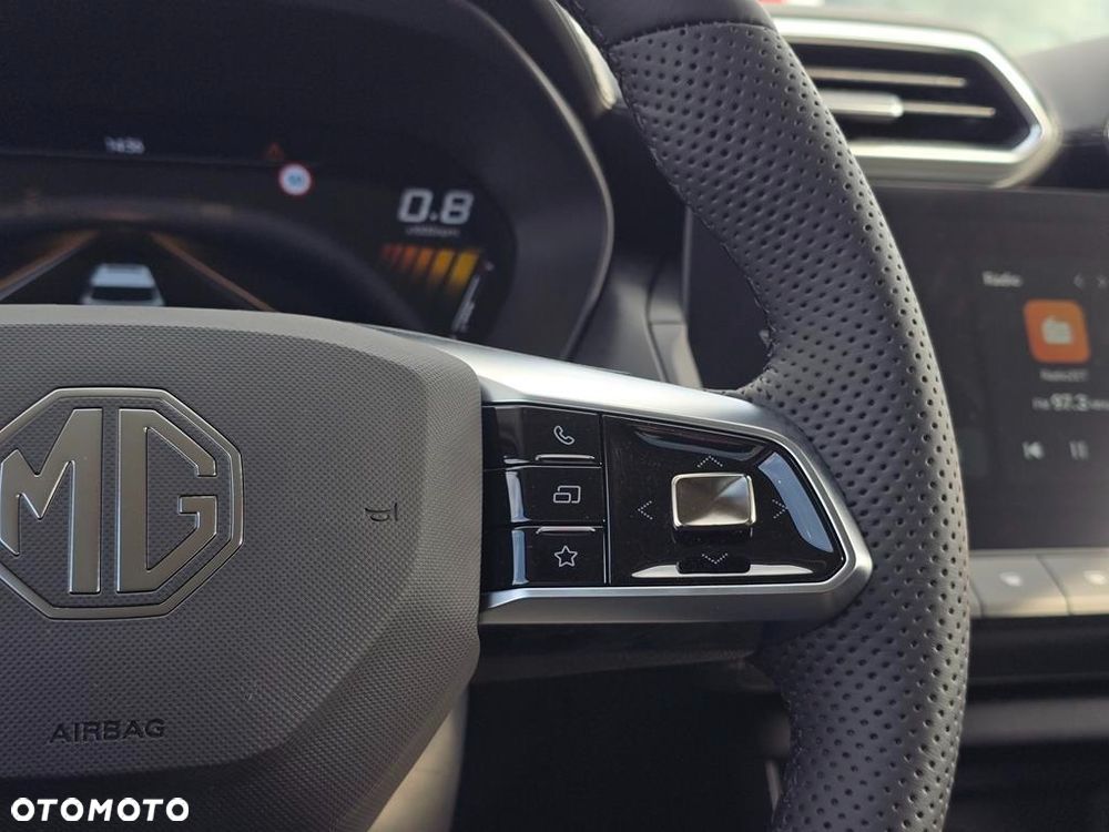 MG ZS 1.5 Excite - 18