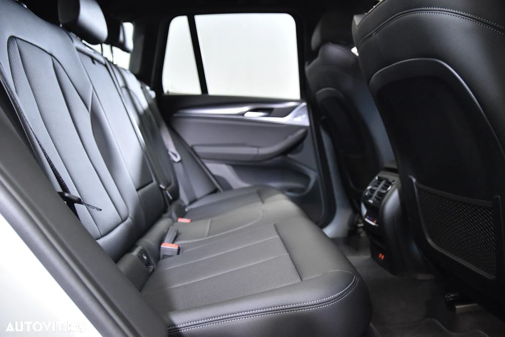 BMW X3 xDrive20d AT M Sport - 12