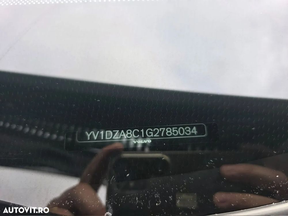 Volvo XC 60 D4 Ocean Race - 9