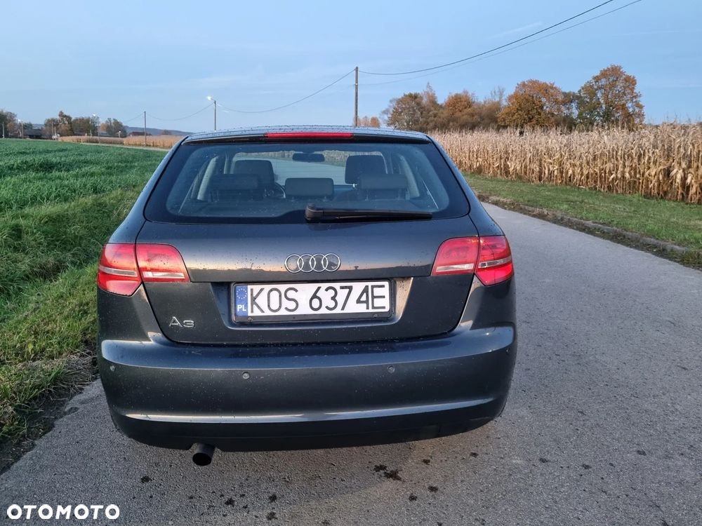 Audi A3 Sportback 1.6 Attraction - 9