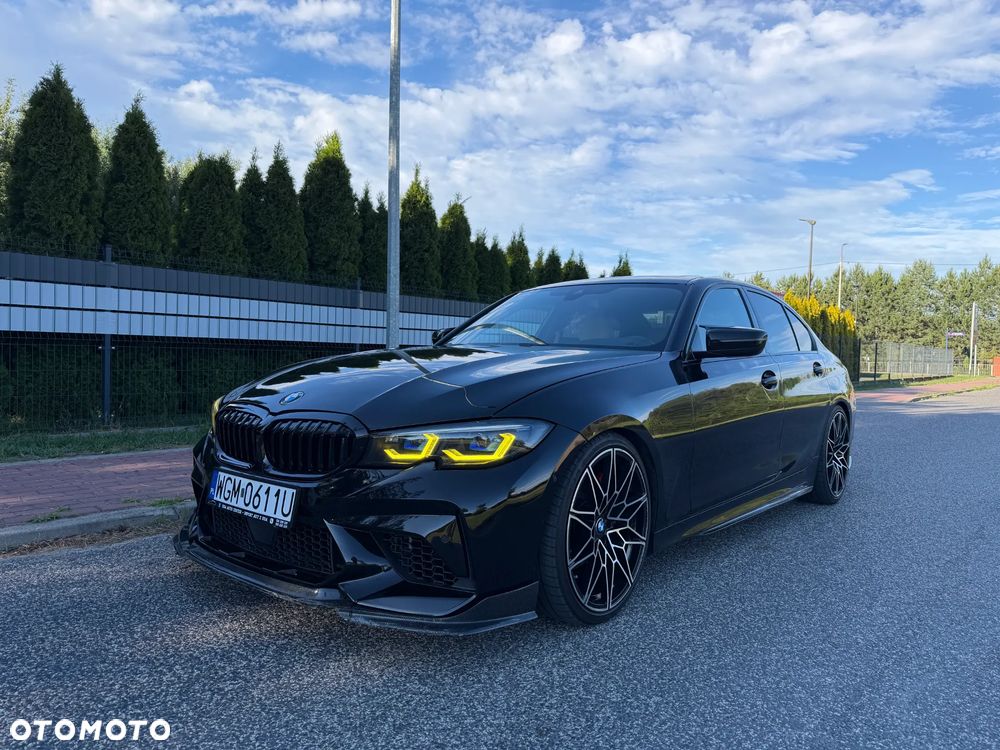 BMW Seria 3 330i M Sport - 4