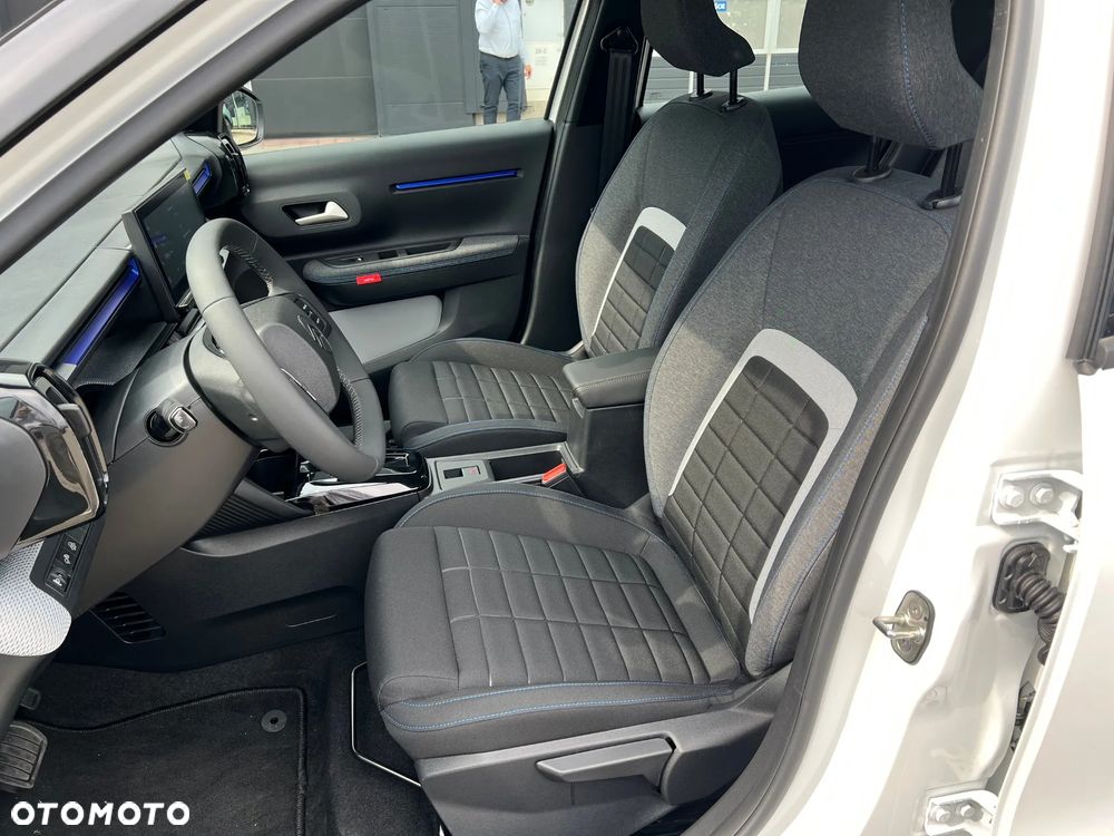 Citroën C3 1.2 mHEV Plus - 7