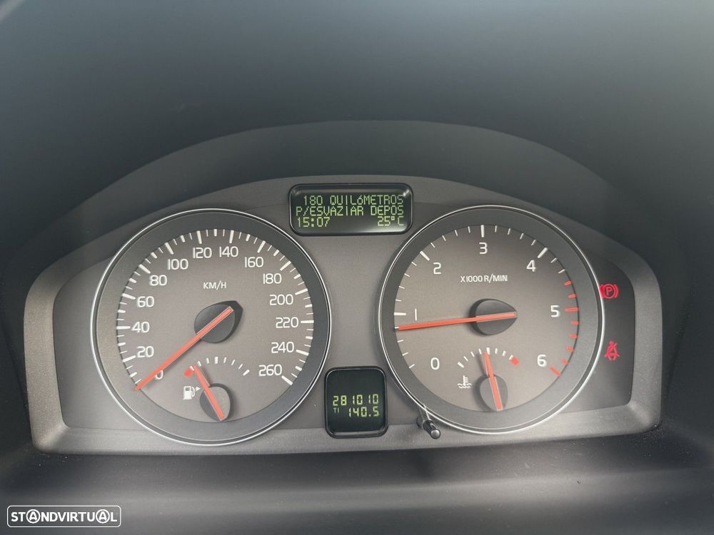 Volvo C70 2.0 D Momentum - 21