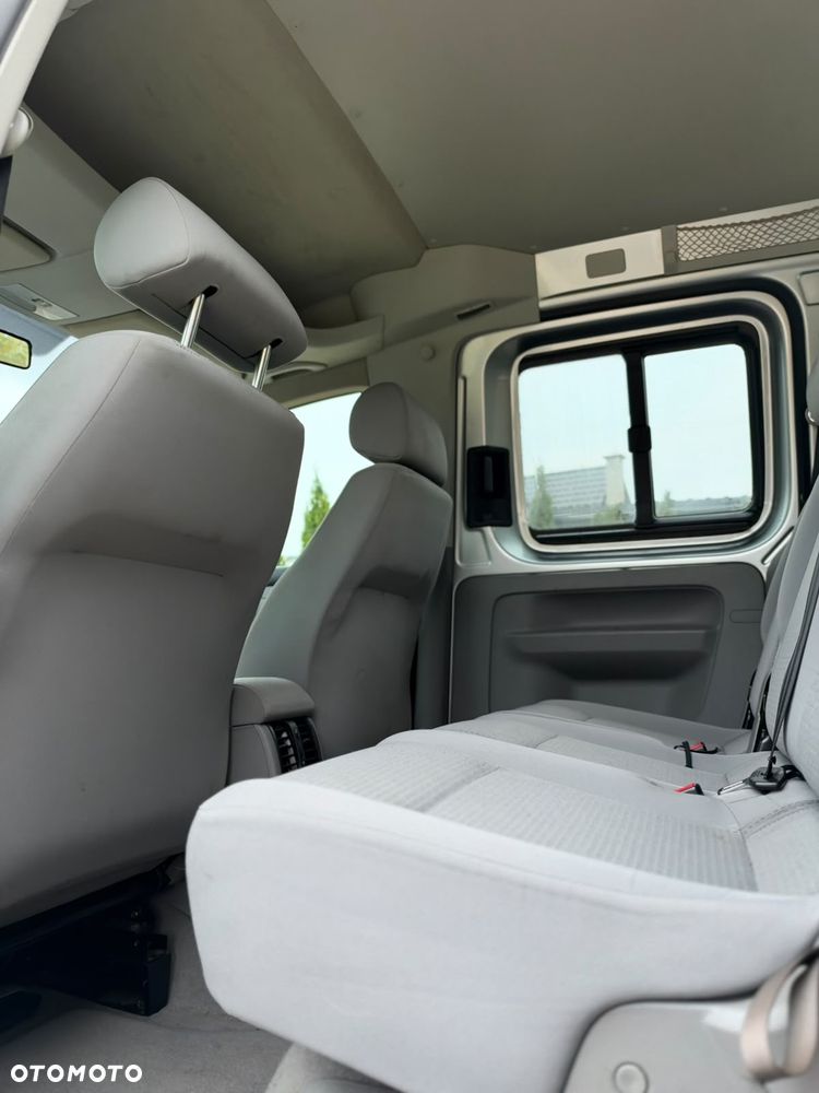 Volkswagen Caddy - 17