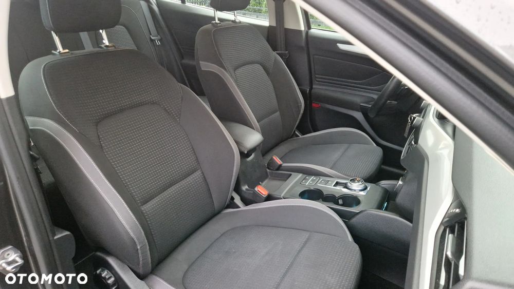 Ford Focus 1.0 EcoBoost Titanium - 20