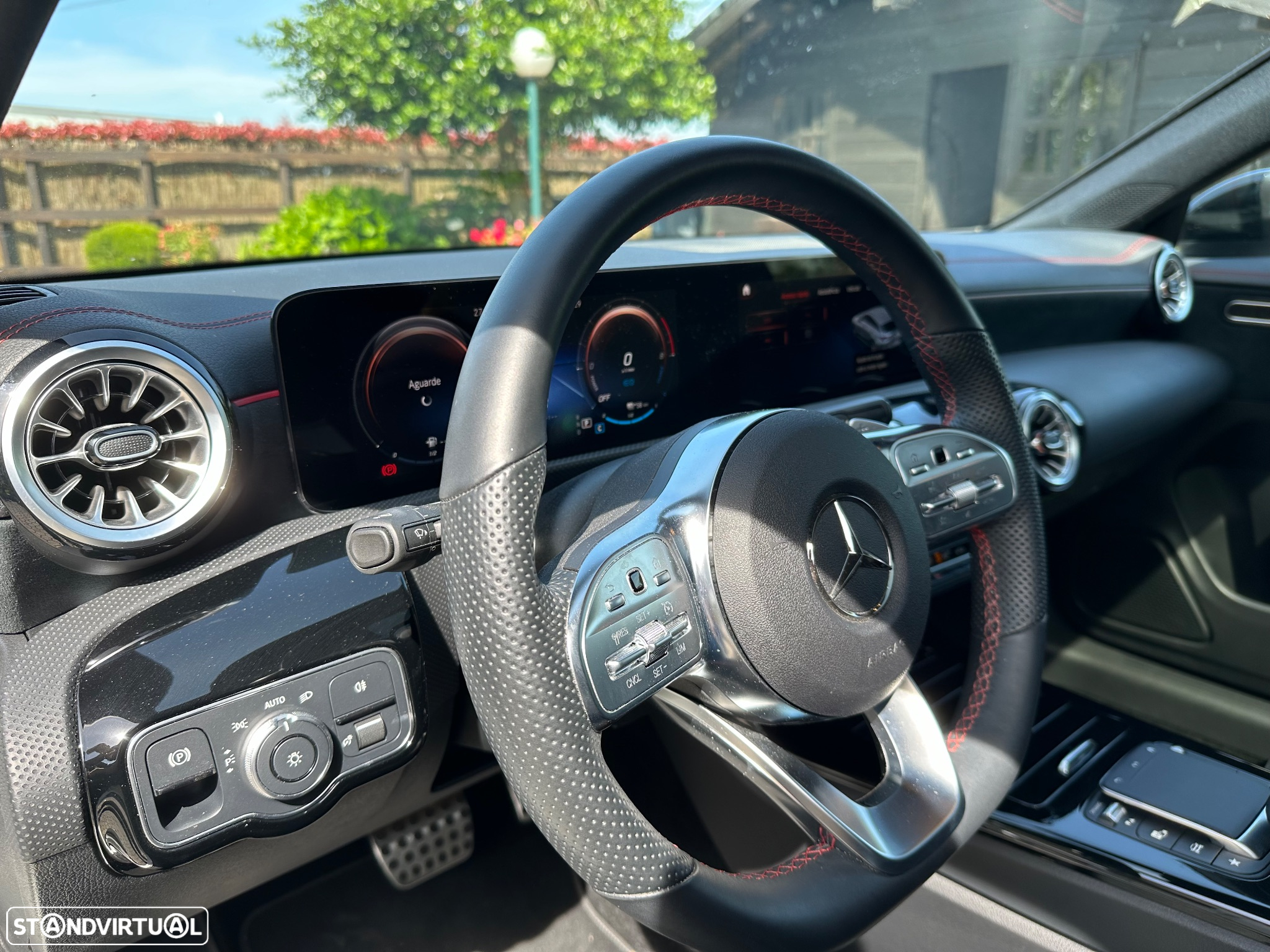 Mercedes-Benz CLA 250 e Shooting Brake AMG Line - 12