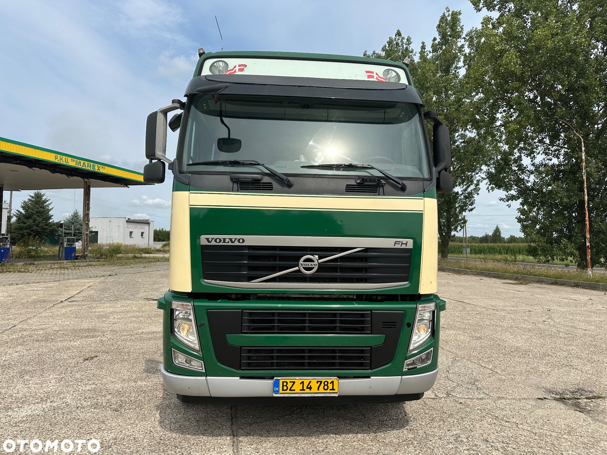 Volvo FH 500 8X2  WYWROTKA DO ZBOZA Z WYDMUCHEM - 2