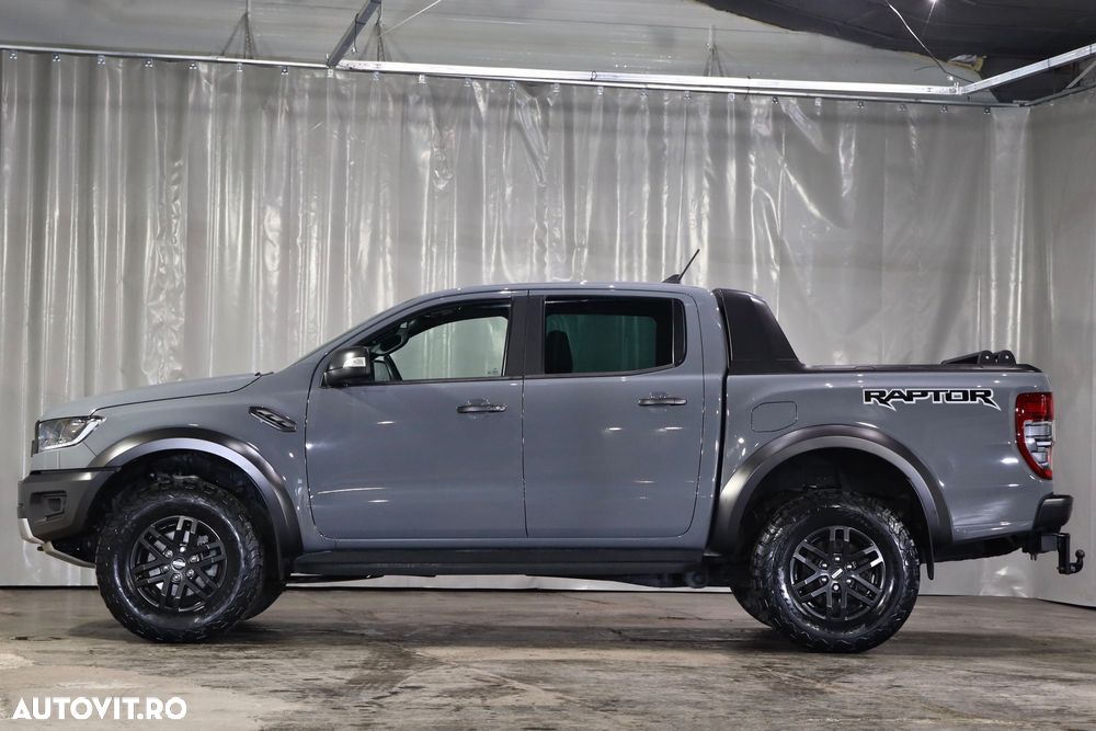 Ford Raptor - 40