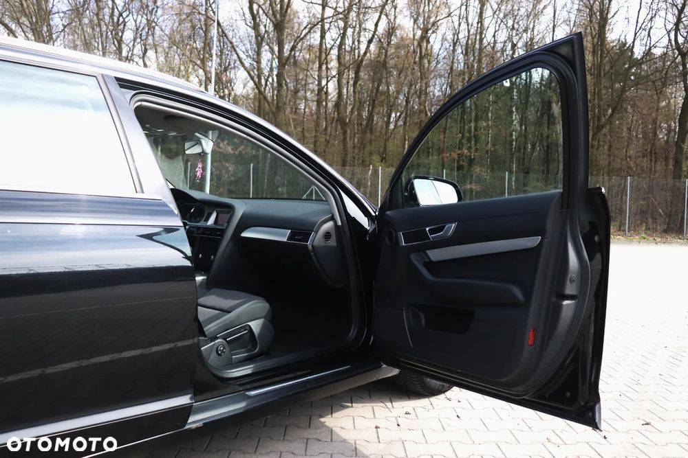 Audi A6 Avant 2.0 TDI - 14