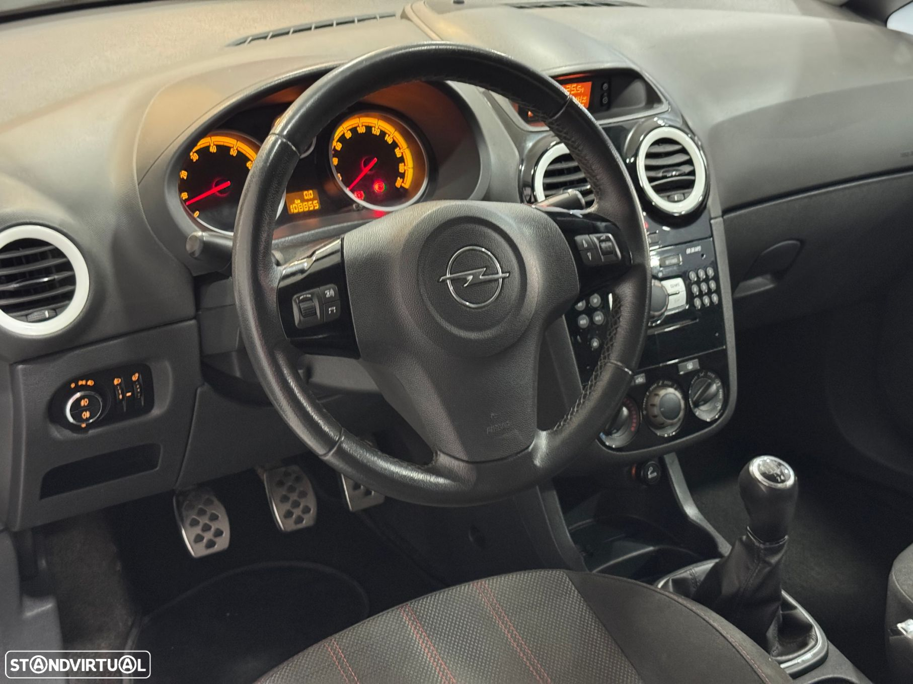 Opel Corsa 1.2 Black Edition - 24