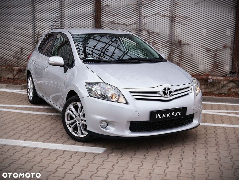 Toyota Auris 1.6 Dynamic - 4
