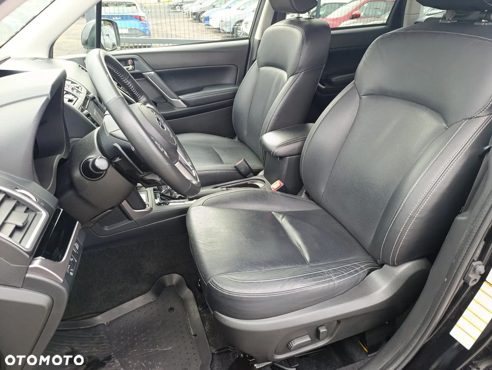 Subaru Forester 2.0 XT Platinum Lineartronic - 8