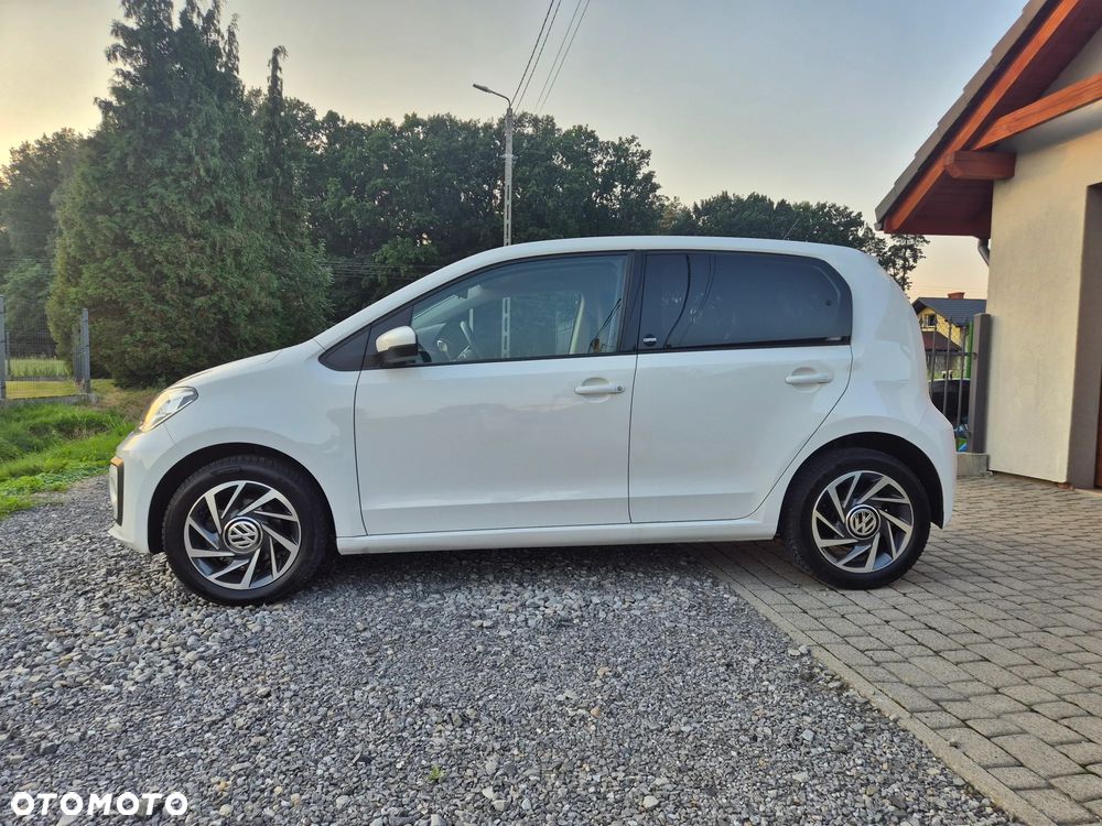 Volkswagen up! - 6