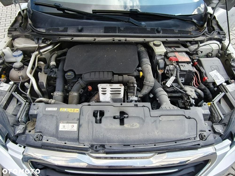 Peugeot 308 - 14