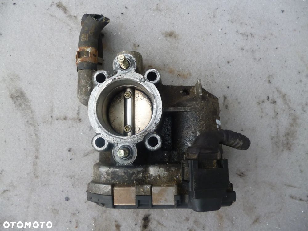 OPEL CORSA C 1.2 PRZEPUSTNICA