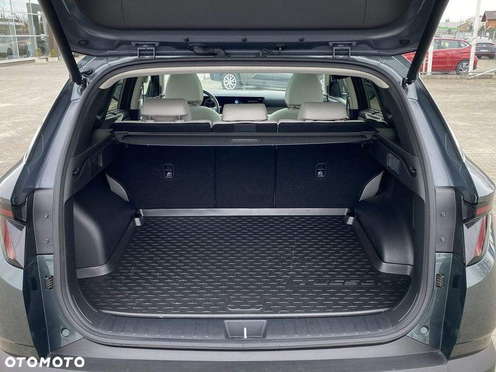 Hyundai Tucson - 38