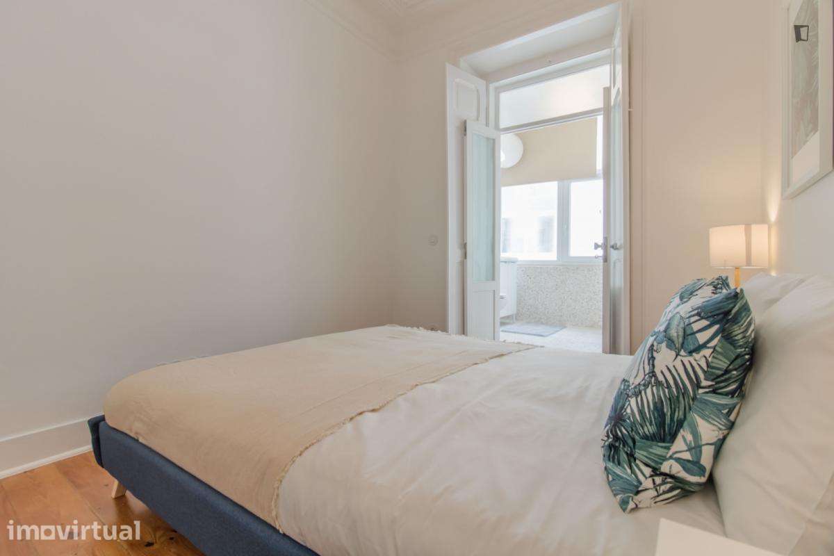 Apartamento com 3 quartos - localizado em Santa Apolónia Lisbon - Grande imagem: 4/51