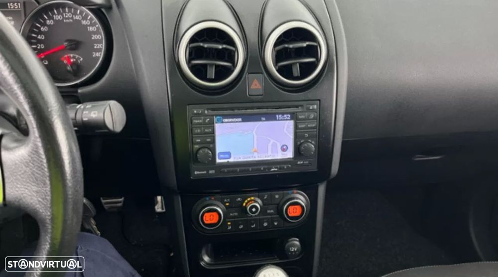 Nissan Qashqai 1.5 dCi Tekna Sport 18 - 26