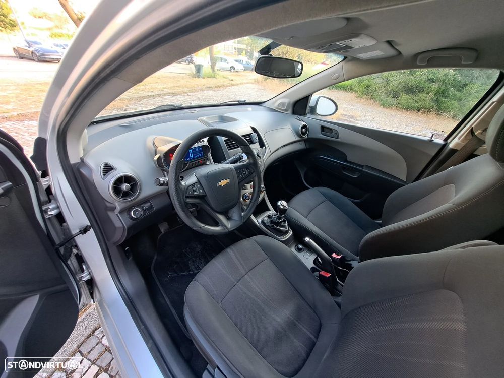 Chevrolet Aveo 1.2 LTZ - 15