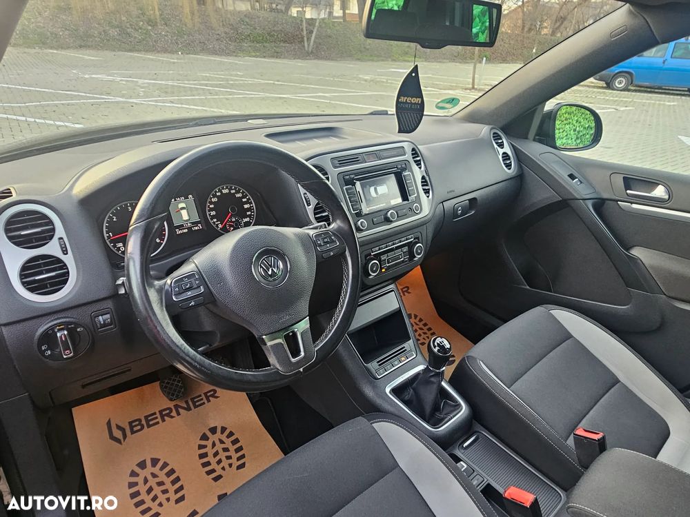 Volkswagen Tiguan 2.0 TDI DPF 4Motion Life - 14