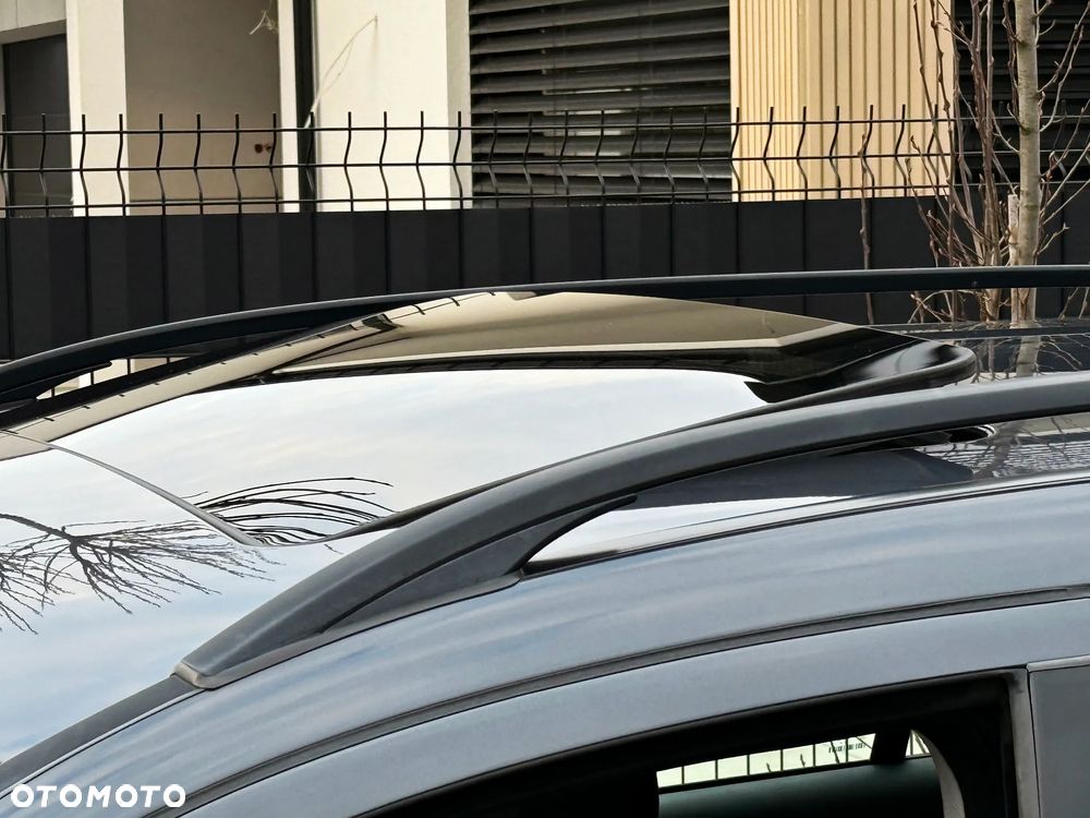 Mercedes-Benz Klasa E - 37