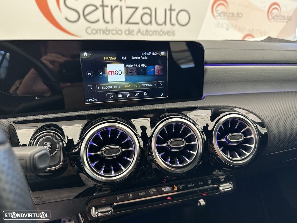 Mercedes-Benz A 250 e 8G-DCT AMG Line - 18