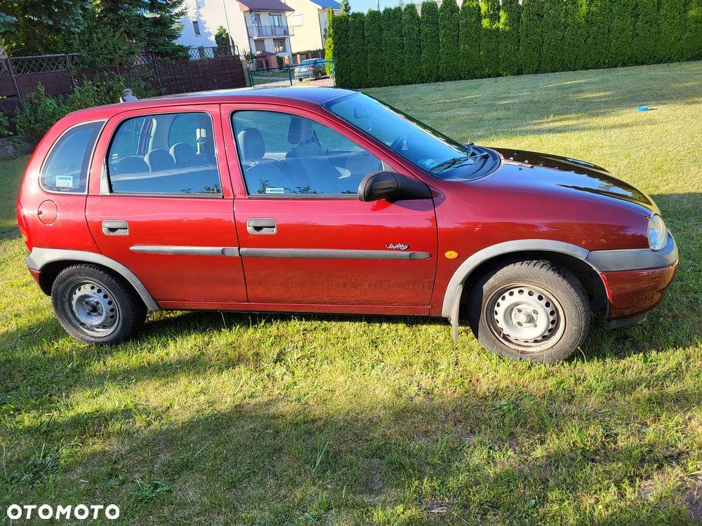 Opel Corsa - 1