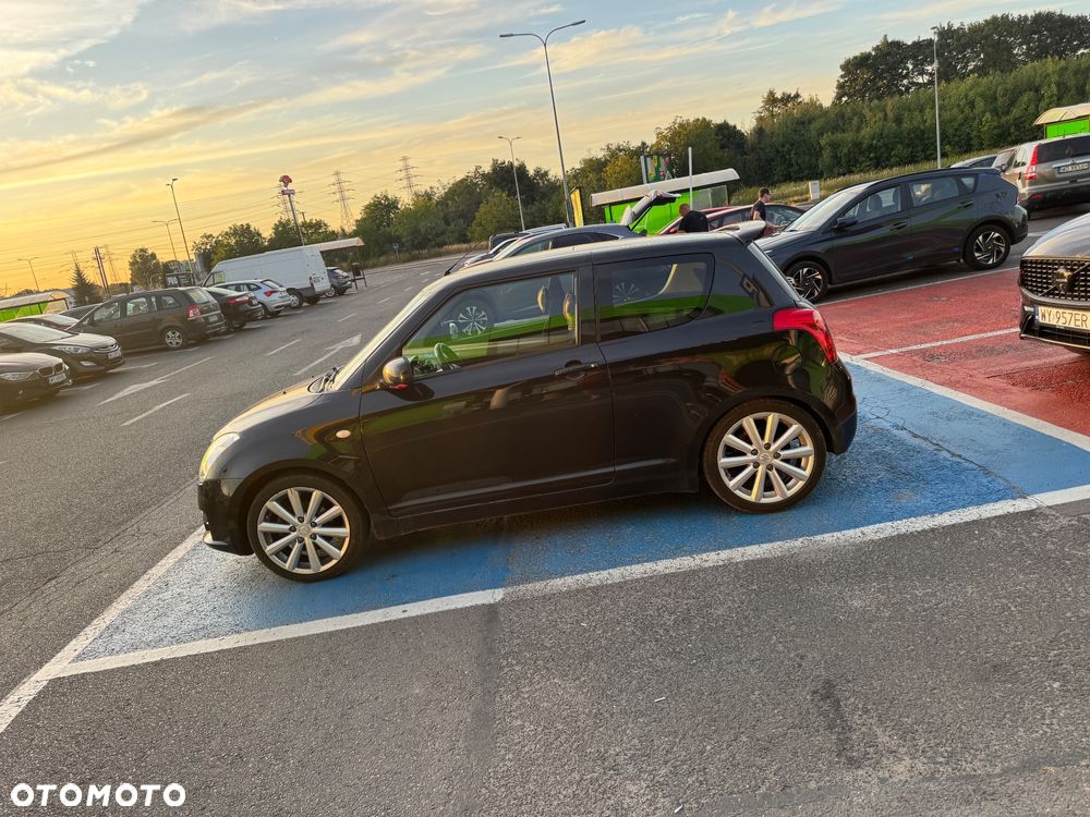 Suzuki Swift 1.6 Sport Rock am Ring - 7