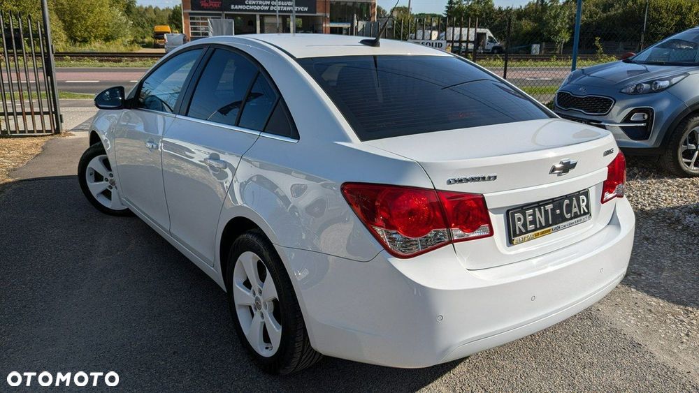 Chevrolet Cruze - 8