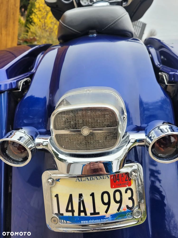 Harley-Davidson Touring Street Glide - 23