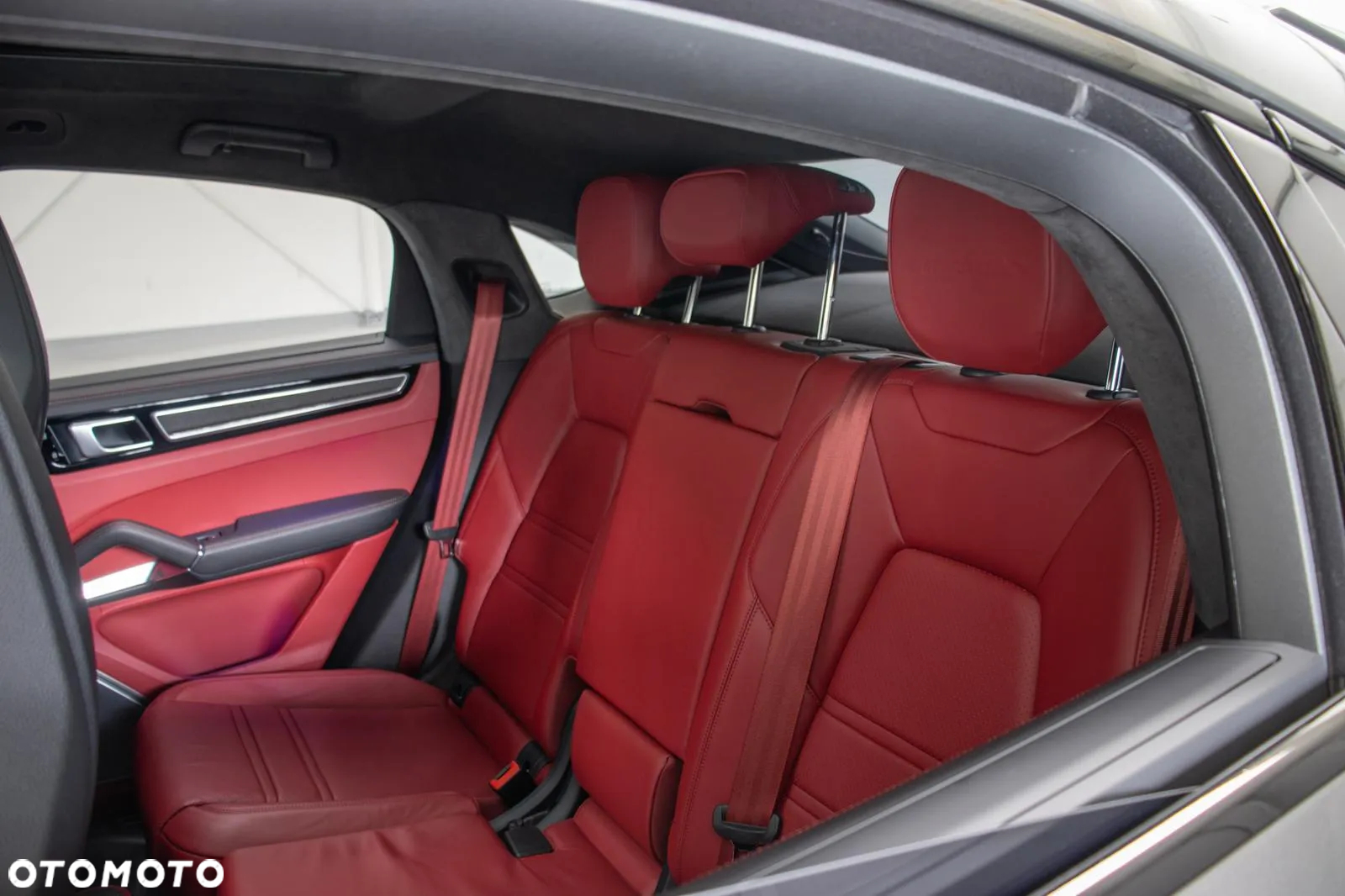 Porsche Cayenne Coupe Turbo - 26