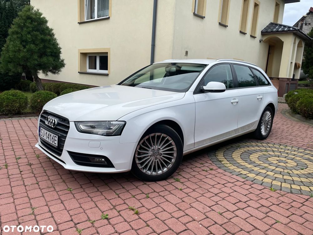 Audi A4 2012 photo 3
