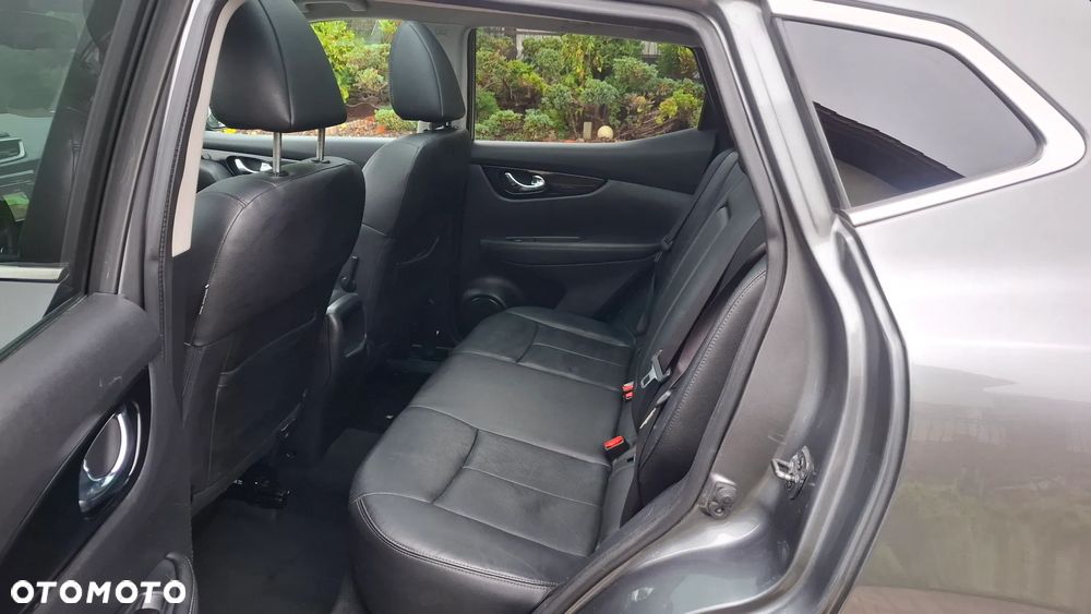 Nissan Qashqai - 10