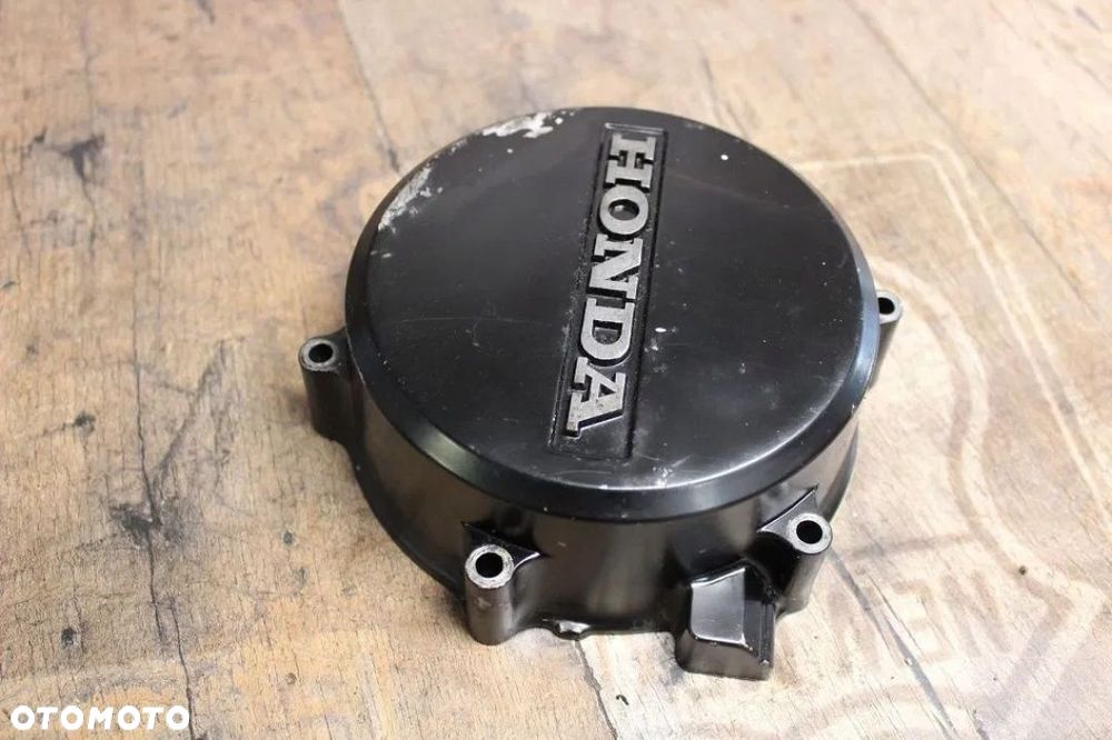 POKRYWA DEKIEL SILNIKA HONDA VF400 F - 4
