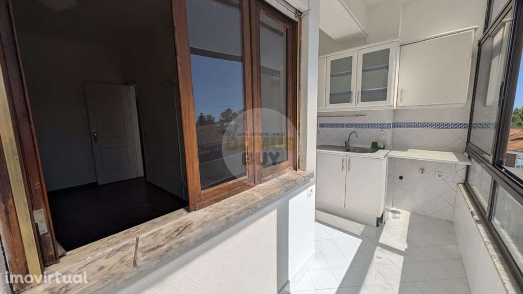 APARTAMENTO T1 - CENTRO DA CRUZ DE PAU - Grande imagem: 5/13