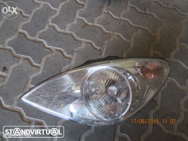 Farol hyundai I10 - 1