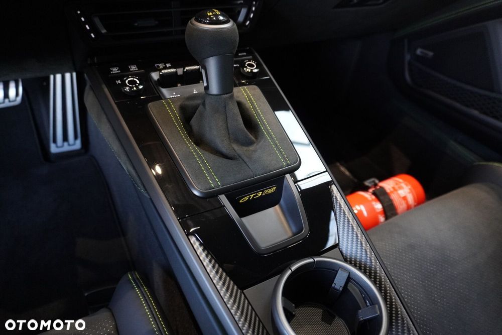 Porsche 911 GT3 RS - 18