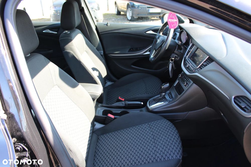 Opel Astra 1.5 D Start/Stop Automatik 2020 - 18