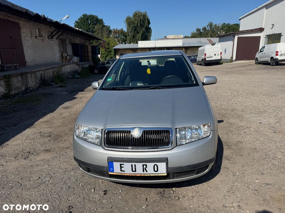 Skoda Fabia 1.4 16V Ambiente - 2