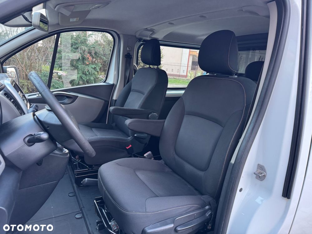 Renault Trafic - 19