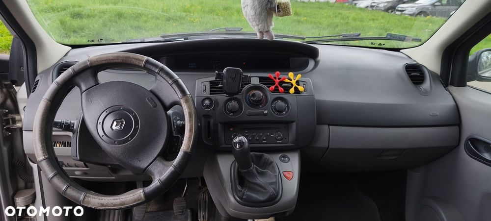 Renault Scenic 1.6 16V Pack Authentique - 11