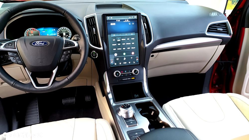 Ford Edge - 28