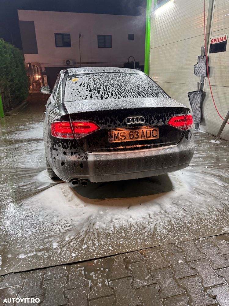 Audi A4 Avant 2.0 TDI - 2