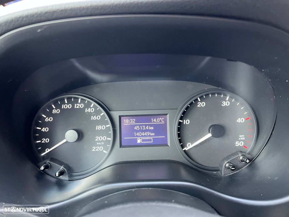 Mercedes-Benz Vito Tourer - 36
